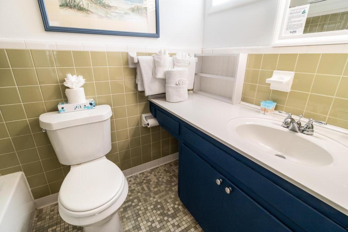 Two Bedroom Villa Sleeps 6 Has 2 Queen And 1 King Pawleys Island Exterior foto